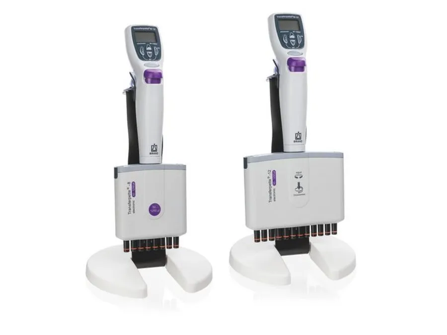 普兰德 多通道微量移液器, 含单支移液器支架, Transferpette ® -8/12 电动, 50 - 1.250 µl, DE-M