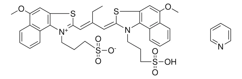 Sigma-Aldrich 3-(5-METHOXY-2-{(1E)-2-[(Z)-(5-METHOXY-1-(3-SULFOPROPYL)NAPHTHO[1,2-D][1,3]THIAZOL-2(1H)-YLIDENE)METHYL]-1-BUTENYL}NAPHTHO[1,2-D][1,3]THIAZOL-1-IUM-1-YL)-1-PROPANESULFONATE COMPOUND WITH PYRIDINE，AldrichCPR