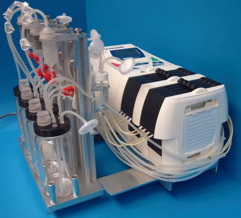 Sigma-Aldrich 3D Biotek 3D perfusion bioreactor system with pump，带PS支架插件的6孔室，可高压灭菌，AC/DC输入240 V AC，UK插头