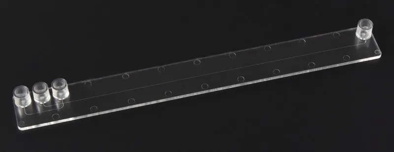 Sigma-Aldrich Cross-shaped channel chip - 50 μm channel (extended size platform ΙΙ)，流体189，环烯烃共聚物（COC），带鲁尔接口