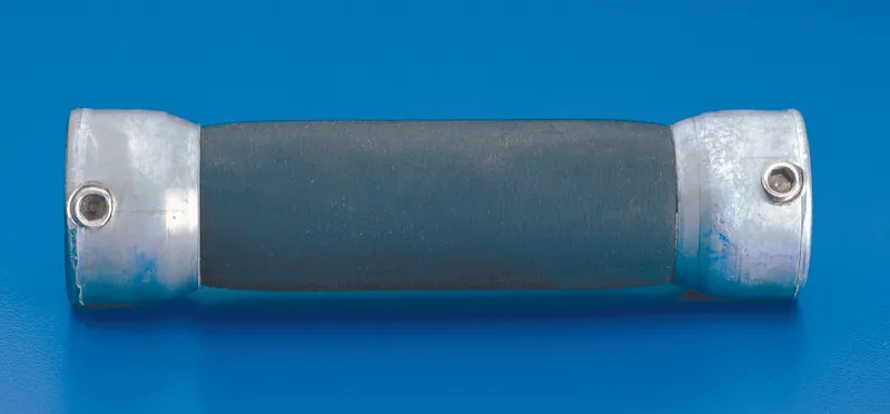 Sigma-Aldrich Flexible stirrer shaft coupling,玻璃轴外径为10 mm,电机轴外径为1/2 in。