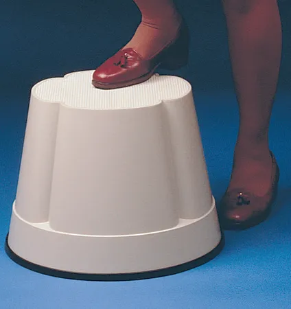 Sigma-Aldrich Step stool，自由浮动的动作使其易于向任何方向推动