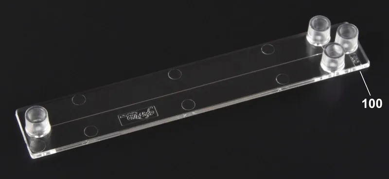 Sigma-Aldrich Cross-shaped channel chip - 100 μm channel，Fluidic 166，PMMA，带鲁尔接口