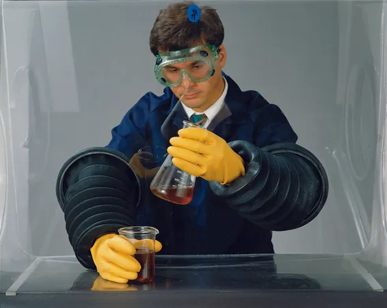 Sigma-Aldrich Dry-box glove/sleeve assembly，直袖，氯丁橡胶手套，端口尺寸8英寸，尺寸8