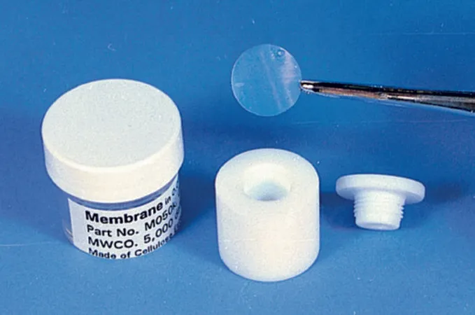Sigma-Aldrich 醋酸纤维素膜，透析器容量500- 1,500 μL，MWCO 500 Da，直径16 mm